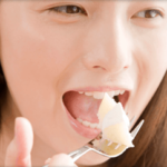 よく噛むのは逆流性食道炎に良い！早食いを防ぎ、唾液も増える！